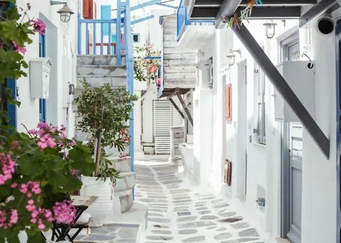 Stylish Maisonette In The Heart Of Mykonos